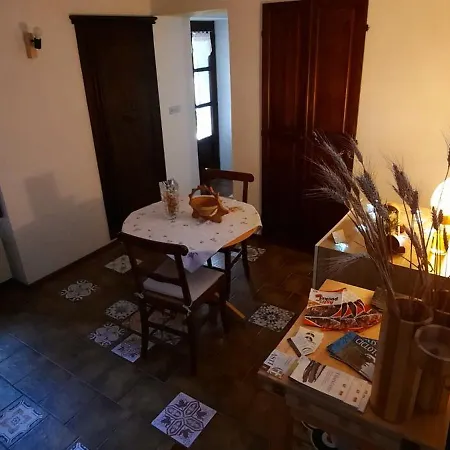 San Rocco Di Di Isola D'asti Couette-café *