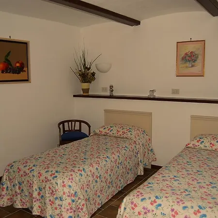 Bed and Breakfast San Rocco Di Di Isola D'asti 3*