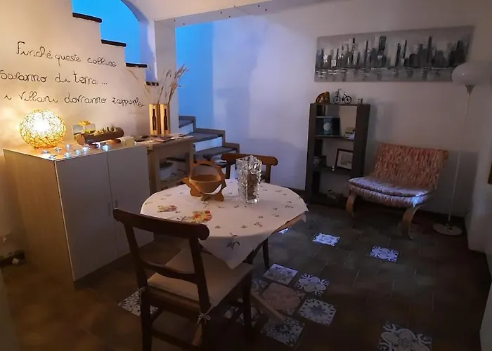 San Rocco Di Di Isola D'asti Oda ve Kahvaltı Asti