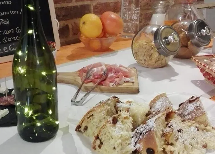 Oda ve Kahvaltı San Rocco Di Di Isola D'asti 3*