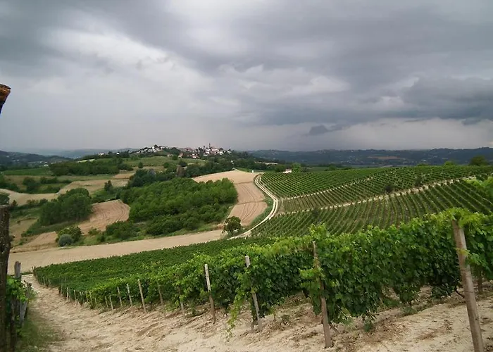 Oda ve Kahvaltı San Rocco Di Di Isola D'asti Asti